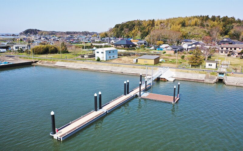 歩崎公園湖岸桟橋設置工事